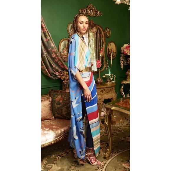 Aratta MISS AMERICA MAXI KIMONO - Picture 3 of 3